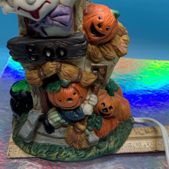 VTG Ting Shen Illuminated porcelain Halloween table piece with 3' cord - Picture 12 of 13